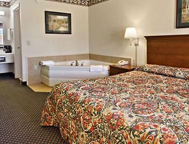 Super 8 Jasper Ga Hotel Room photo